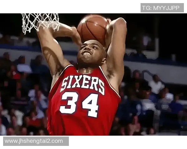 花式足球明星贾巴尔的精彩瞬间与炫酷技艺全景展示